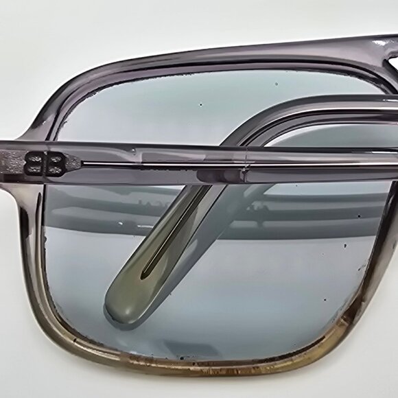 Bill Blass 3300 Universal Crystal Grey Frame Blue Glass Lens Aviator Sunglasses - Picture 13 of 16